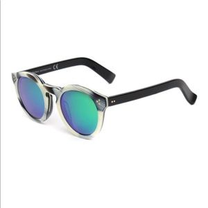 illesteva Leonard ii Sunglasses - Horn/Black/Green